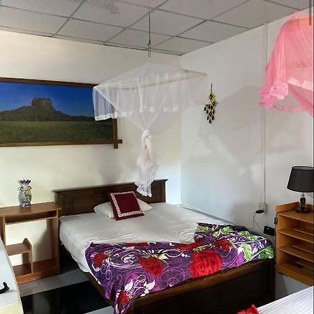 Sigiriya Second Hostel סיגירייה מראה חיצוני תמונה